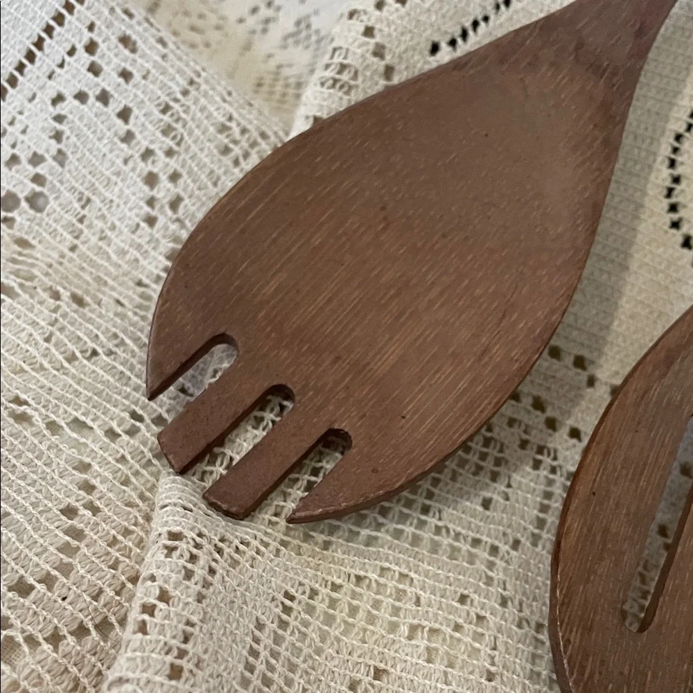 Wooden Kitchen Utensil Set - Brown set of  (3) new Gibson home